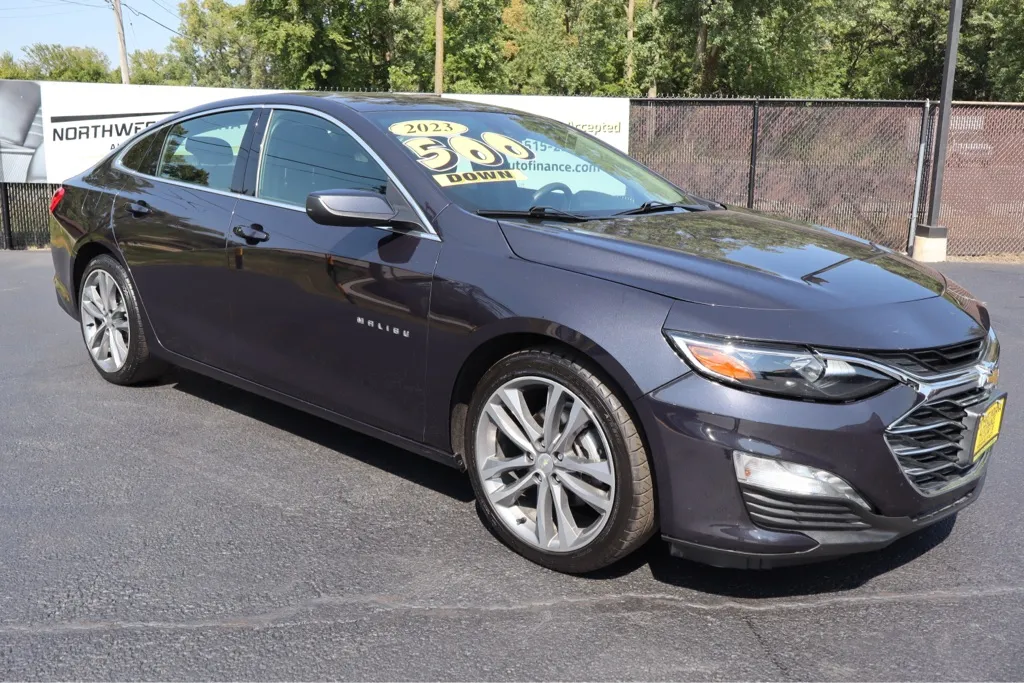 Gray 2023 CHEVROLET MALIBU LT for sale in Schererville, IN