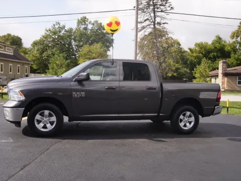 More photos of 2022 RAM 1500 CLASSIC SLT at NWI Auto Finance Schererville, IN