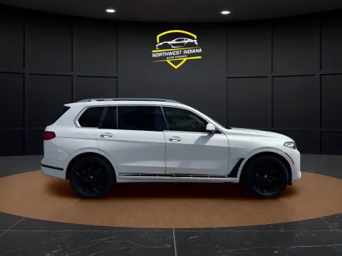 More photos of 2021 BMW X7 XDRIVE40I at NWI Auto Finance Schererville, IN