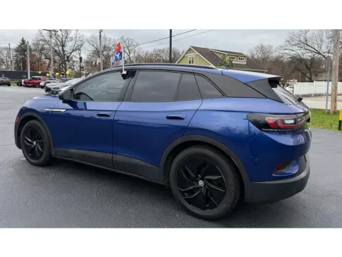 More photos of 2021 VOLKSWAGEN ID.4 PRO S at NWI Auto Finance Schererville, IN