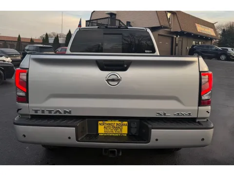 More photos of 2020 NISSAN TITAN SL at NWI Auto Finance Schererville, IN