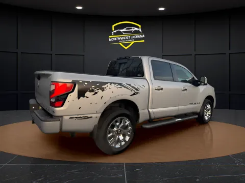 More photos of 2020 NISSAN TITAN SL at NWI Auto Finance Schererville, IN