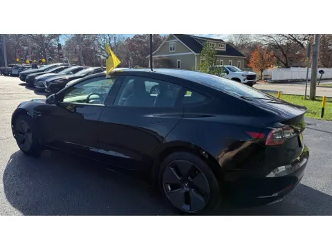 More photos of 2021 TESLA MODEL 3 Standard Range Plus at NWI Auto Finance Schererville, IN