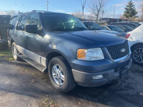 Photos of 2004 Ford Expedition for sale in Cockeysville, MD at Hi Lo Auto Sales - Cockeysville