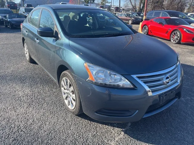 2015 Nissan Sentra SV photo 3