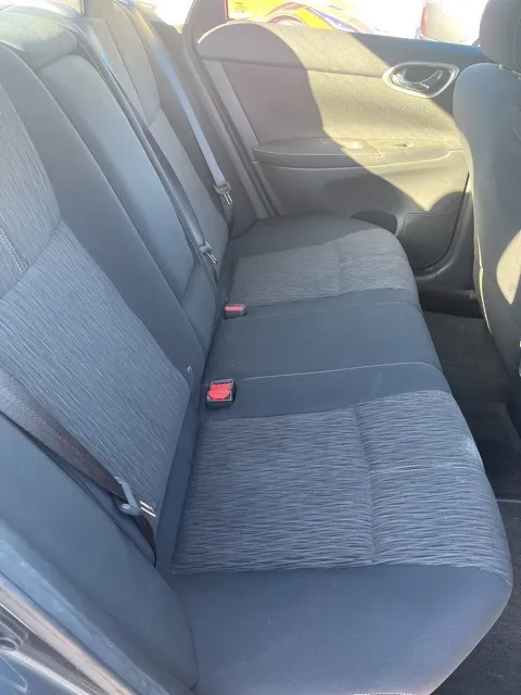 2015 Nissan Sentra SV photo 2