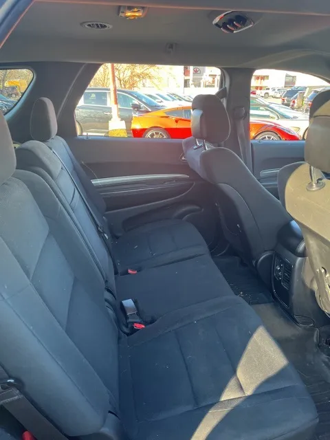 2015 Dodge Durango SXT photo 2