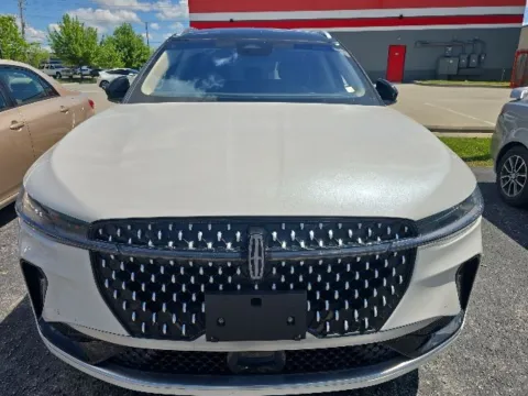 Photos of 2024 Lincoln Nautilus Reserve for sale in Cockeysville, MD at Used Cars of Baltimore