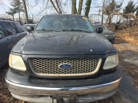 More photos of 2003 Ford F-150 at Hi Lo Auto Sales - Cockeysville, MD