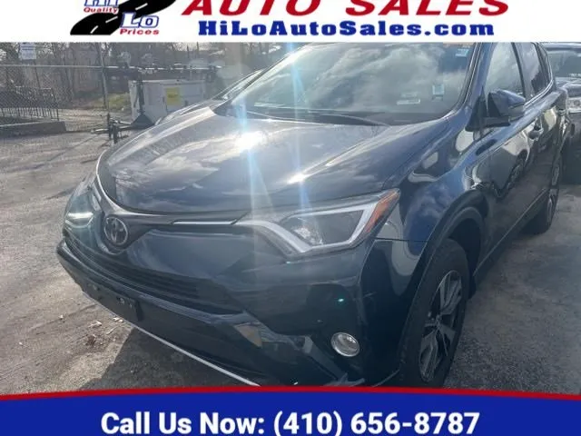 2018 Toyota RAV4 XLE's photo