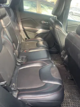 More photos of 2017 Jeep Cherokee Trailhawk at Hi Lo Auto Sales - Cockeysville, MD