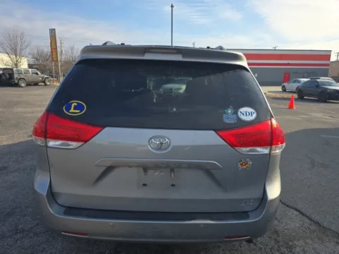More photos of 2014 Toyota Sienna XLE at Hi Lo Auto Sales - Cockeysville, MD