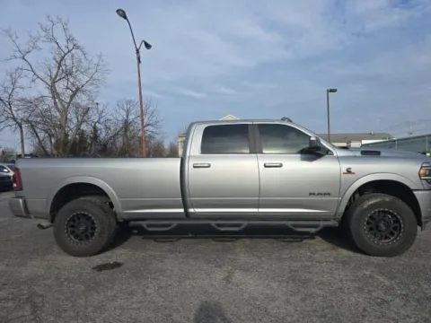 More photos of 2021 Ram 3500 Laramie at Hi Lo Auto Sales - Cockeysville, MD