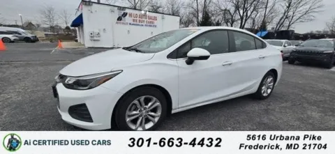 White 2019 Chevrolet Cruze LT for sale in Cockeysville, MD