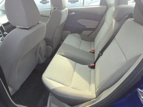 More photos of 2012 Ford Focus SE at Hi Lo Auto Sales - Cockeysville, MD