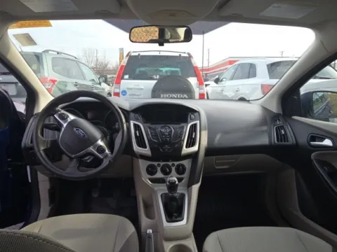 More photos of 2012 Ford Focus SE at Hi Lo Auto Sales - Cockeysville, MD