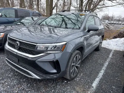 Black 2022 Volkswagen Taos 1.5T SE for sale in Cockeysville, MD