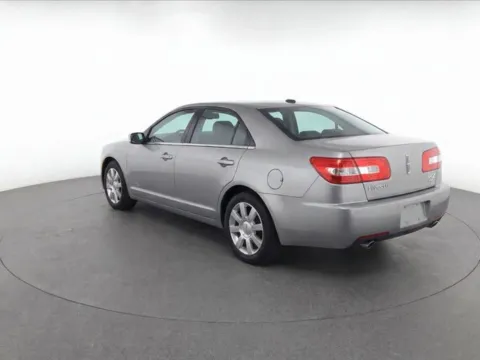 More photos of 2009 Lincoln MKZ at Used Cars of Baltimore, MD