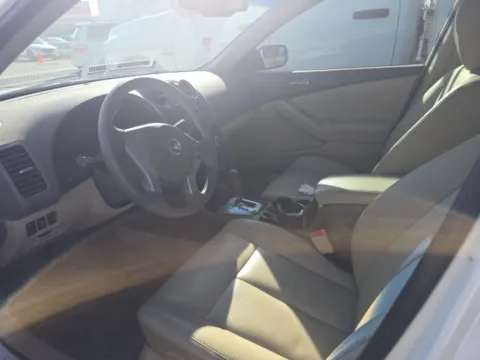 More photos of 2012 Nissan Altima 2.5 S at Hi Lo Auto Sales - Cockeysville, MD