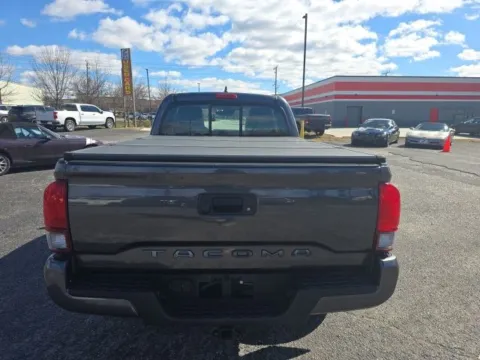 More photos of 2015 Toyota Tacoma at Hi Lo Auto Sales - Cockeysville, MD