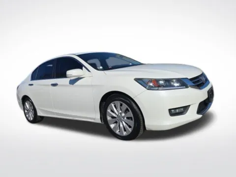 Another view of 2015 Honda Accord EX-L for sale in Cockeysville, MD at Used Cars of Baltimore