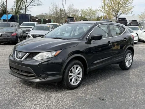 Black 2018 Nissan Rogue Sport S for sale in Cockeysville, MD