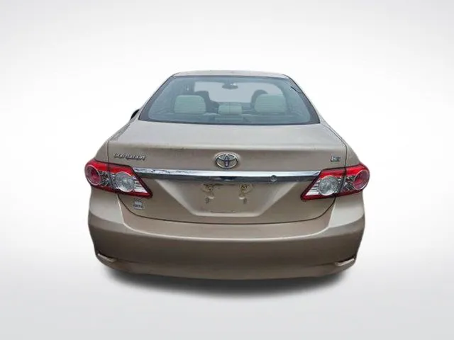 Toyota Corolla photo 4