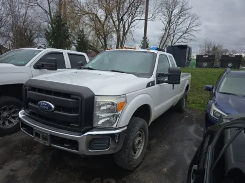 White 2011 Ford F-250SD XL for sale in Cockeysville, MD