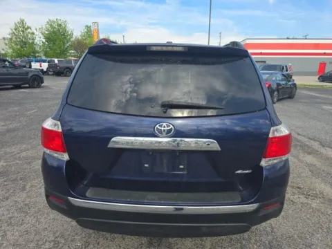 More photos of 2012 Toyota Highlander at Hi Lo Auto Sales - Cockeysville, MD