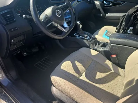 More photos of 2018 Nissan Rogue Sport SV at Hi Lo Auto Sales - Cockeysville, MD