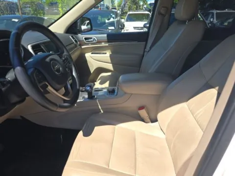 More photos of 2015 Jeep Grand Cherokee Limited at Used Cars of Baltimore, MD