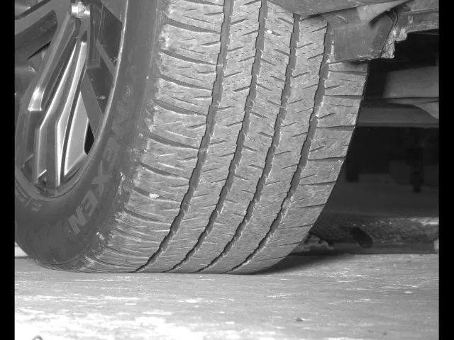 Ford Explorer photo 13