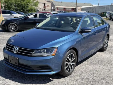 Blue 2017 Volkswagen Jetta 1.4T SE for sale in Cockeysville, MD