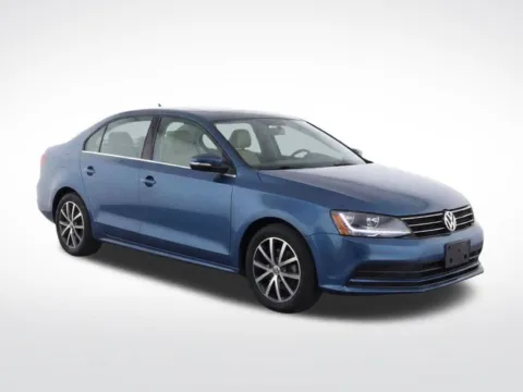 Blue 2017 Volkswagen Jetta 1.4T SE for sale in Cockeysville, MD