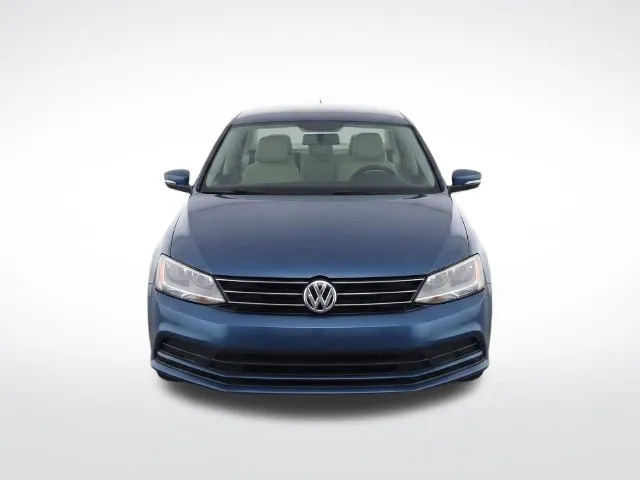 Volkswagen Jetta photo 5
