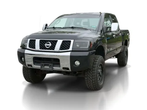 Gray 2005 Nissan Titan LE for sale in Cockeysville, MD