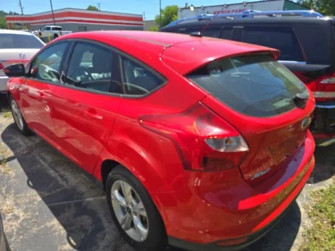 Photos of 2013 Ford Focus SE for sale in Cockeysville, MD at Used Cars of Baltimore