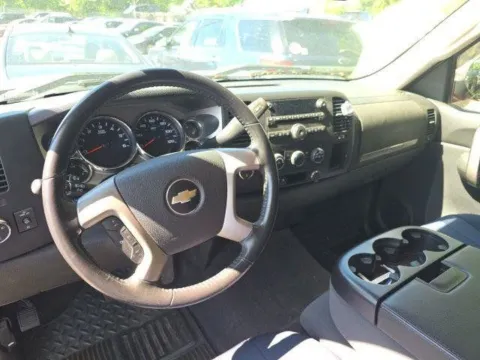 Another view of 2009 Chevrolet Silverado 1500 LT for sale in Cockeysville, MD at Used Cars of Baltimore