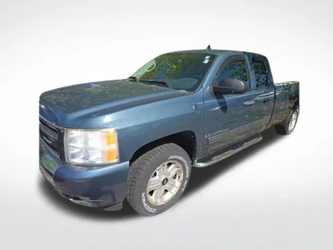 Gray 2009 Chevrolet Silverado 1500 LT for sale in Cockeysville, MD