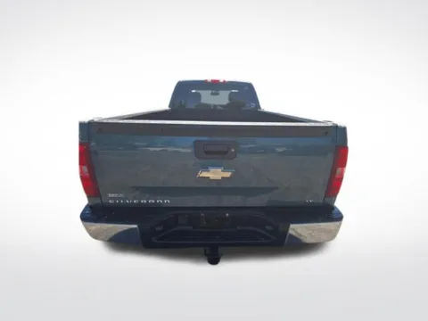 More photos of 2009 Chevrolet Silverado 1500 LT at Used Cars of Baltimore, MD