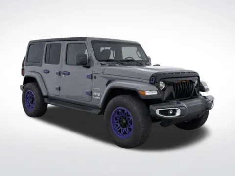 Gray 2022 Jeep Wrangler Unlimited Sahara for sale in Cockeysville, MD