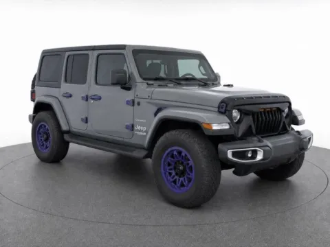 Gray 2022 Jeep Wrangler Unlimited Sahara for sale in Cockeysville, MD
