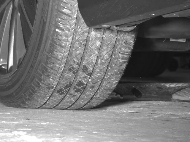 Lexus ES photo 15