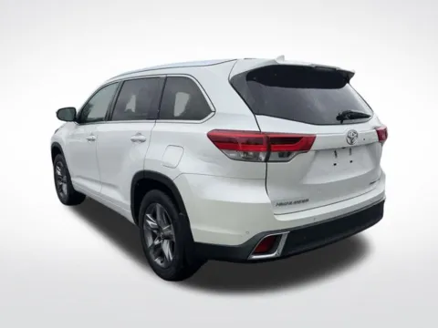 Another view of 2019 Toyota Highlander Limited Platinum for sale in Cockeysville, MD at Used Cars of Baltimore