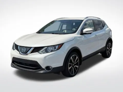 White 2018 Nissan Rogue Sport SL for sale in Cockeysville, MD