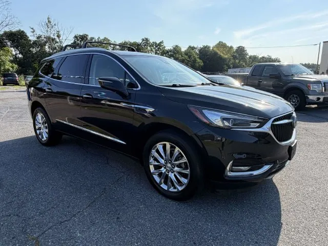 Buick Enclave photo 6