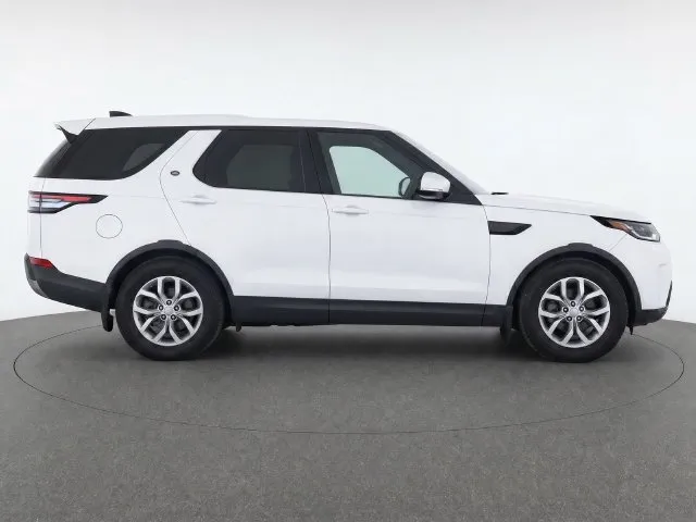 Land Rover Discovery photo 8