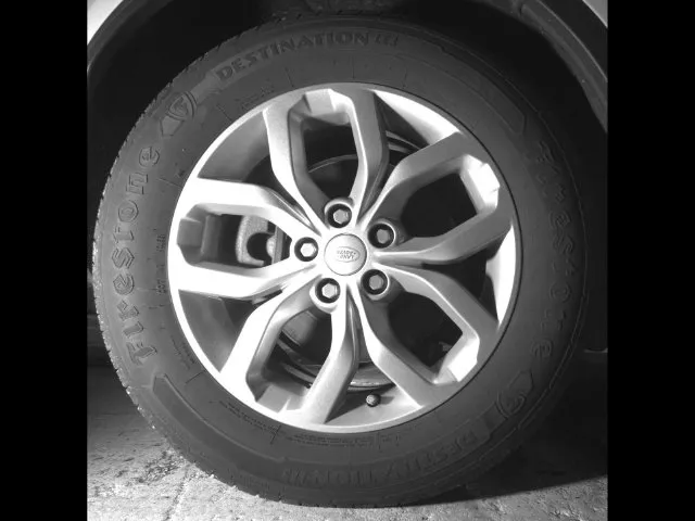 Land Rover Discovery photo 11