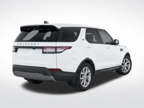 Another view of 2017 Land Rover Discovery SE for sale in Cockeysville, MD at Used Cars of Baltimore