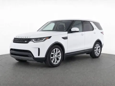 Photos of 2017 Land Rover Discovery SE for sale in Cockeysville, MD at Used Cars of Baltimore